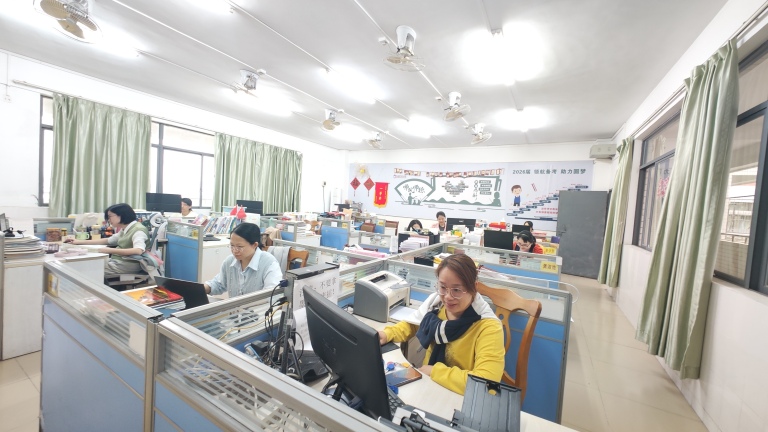 岁启新章 雅境育人——肇庆市第六中学“最美办公室”评选活动温情收官