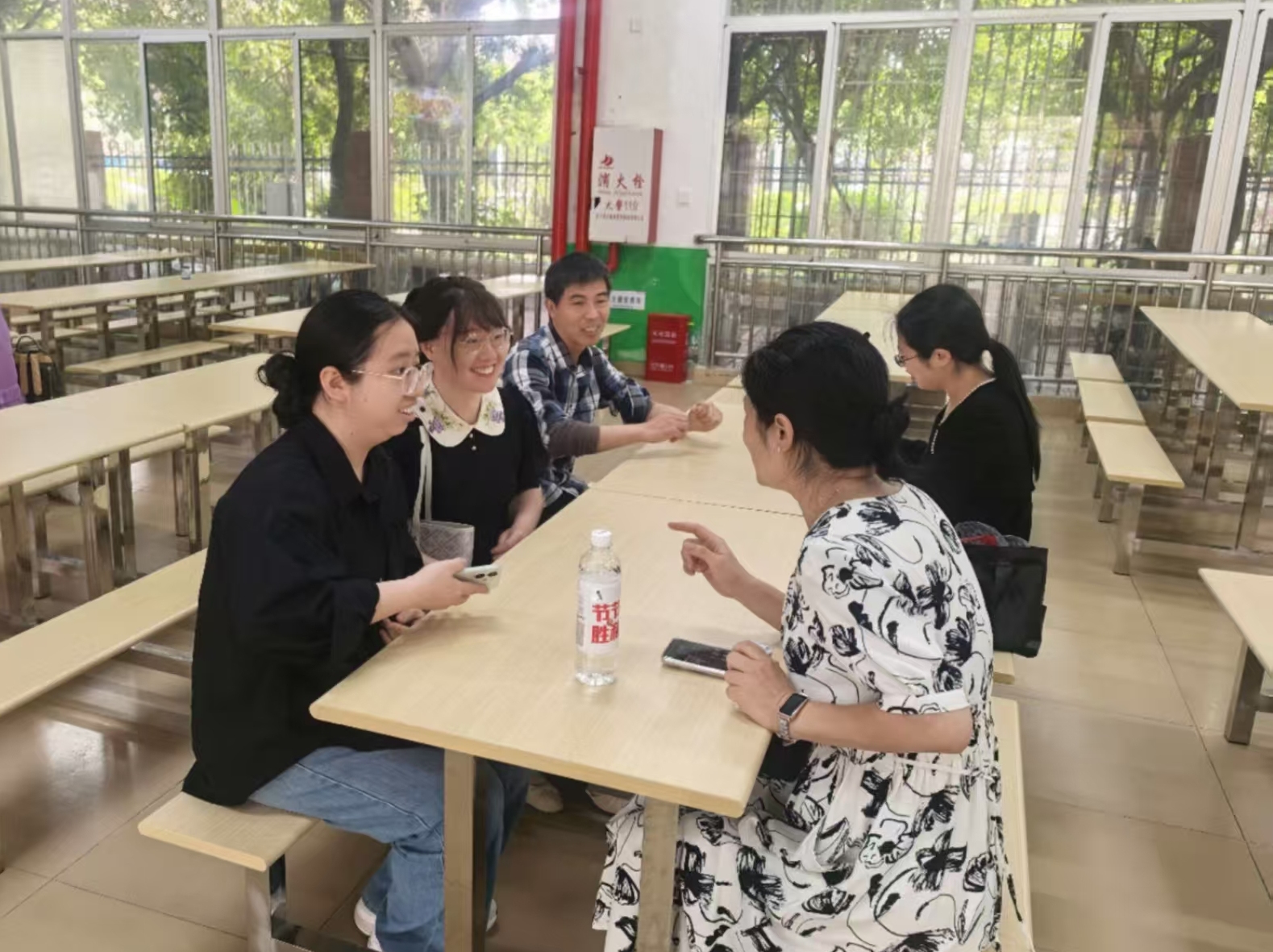 校际交流促成长,携手共进谱华章--漳州市第九中学与诏安县太平中学开展教育教学交流活动