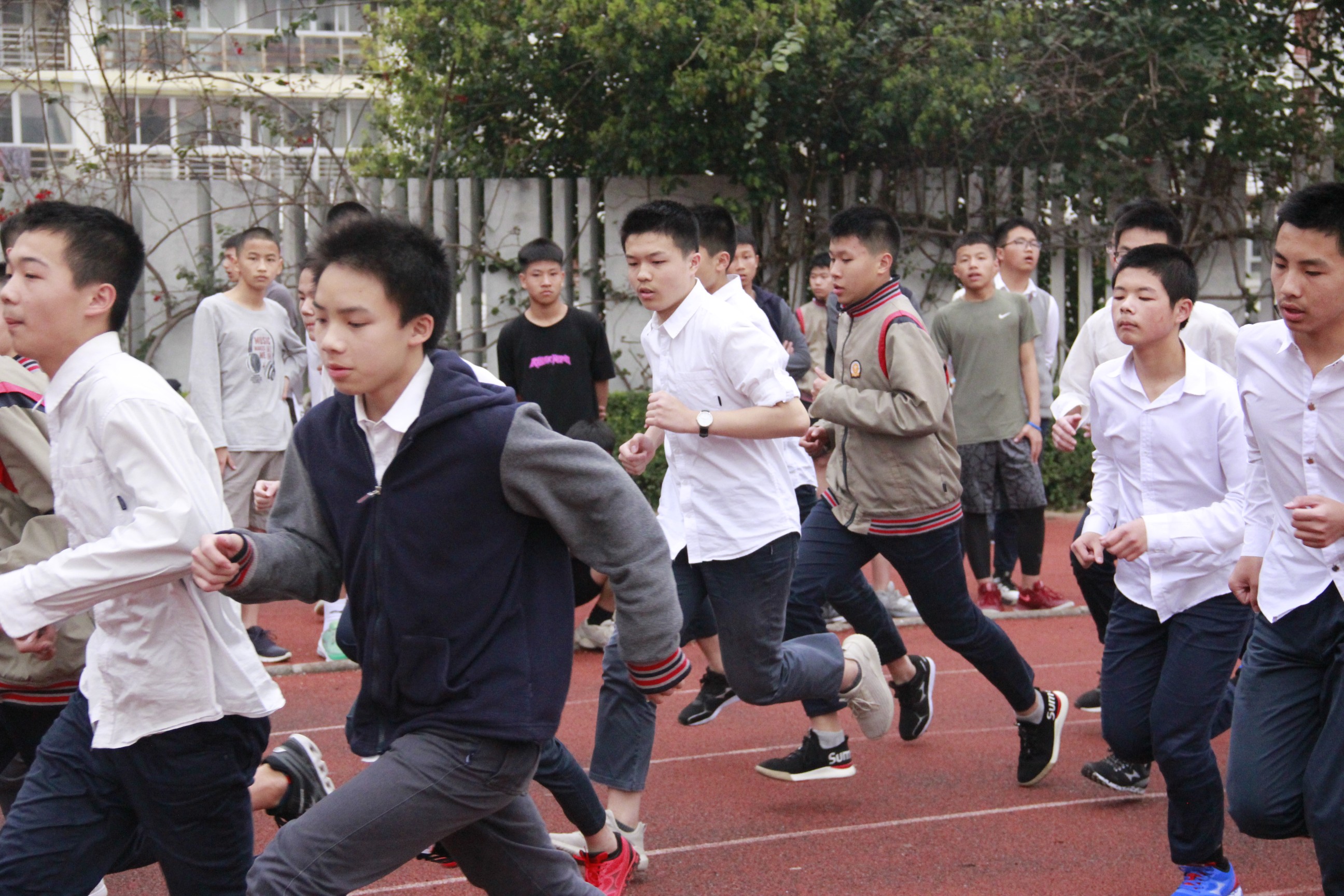 厉兵秣马试锋芒,打好中考第一仗丨砺成中学举行中考体育模拟测试