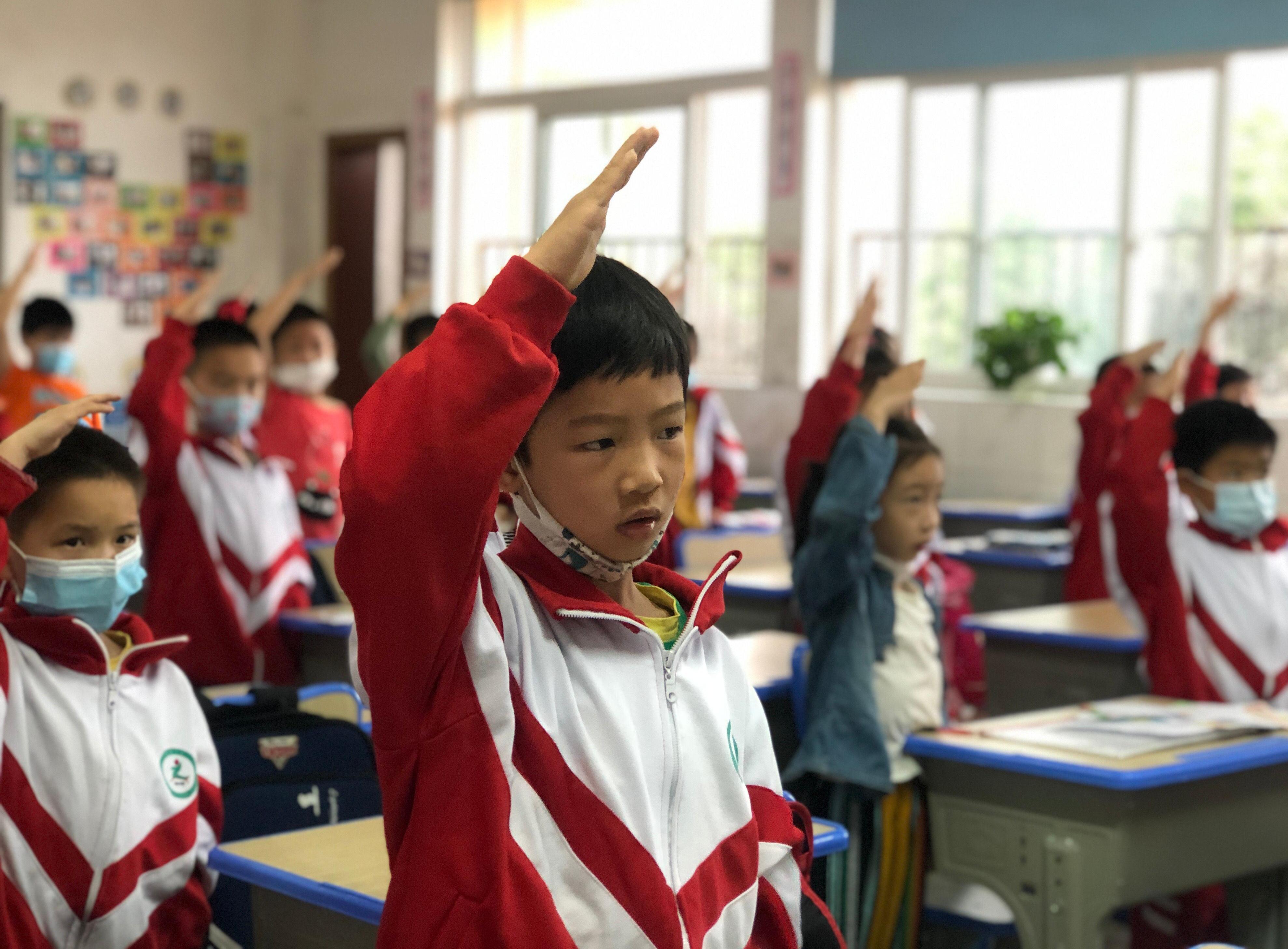 【少先队,我们准备好啦!】中南小学2020年上学期少先队一年级队前教育