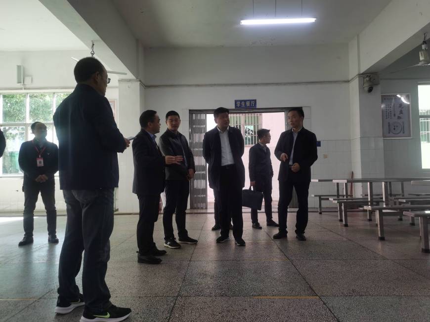 学史力行纾困解难望城区副区长黄金国一行来我校开展调研