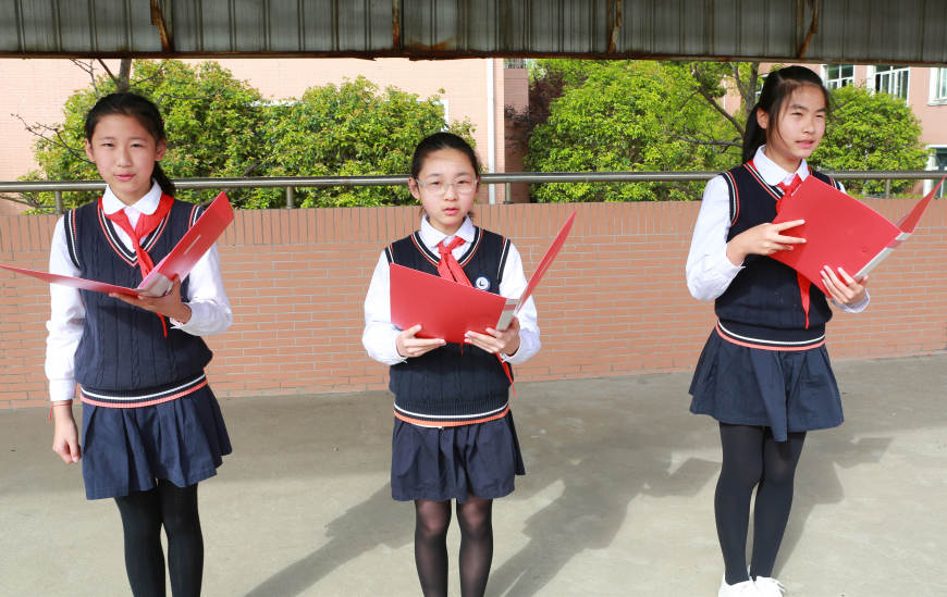 闵行区北桥中心小学2020学年第二学期清明祭英烈主题升旗仪式