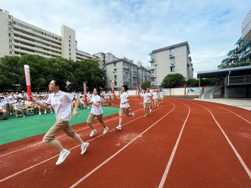 以青春之姿绘人生华章记金华市南苑中学2021学年第二学期毕业典礼暨