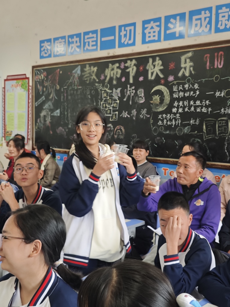 凝心聚力共思研,砥砺深耕促成长