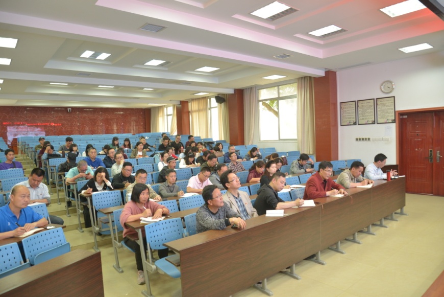 <a href=http://www.555edu.net/school-450/ target=_blank class=infotextkey>福州经济技术开发区职业中专学校</a>学习党史活动