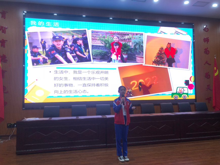 竞选照片 (2).jpg 竞选照片 (2).jpg